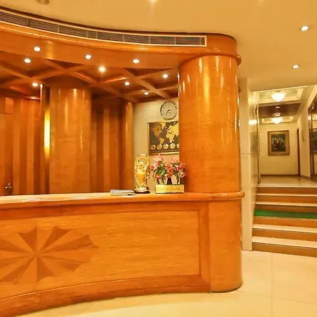 Hotel Zeeras-3